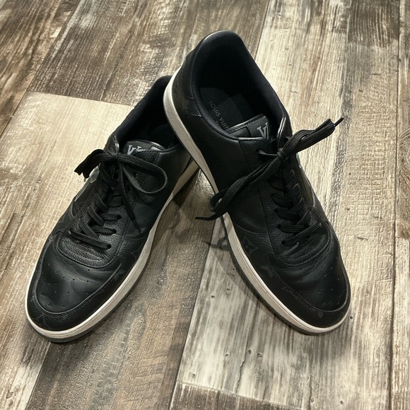 Louis Vuitton Black Leather Men's Sneakers Size 8 - Picture 1 of 12